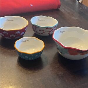 Pioneer woman Colorful Ceramic Measuring Cups Set